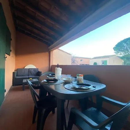 T2 Avec Piscine A Sainte-maxime, Calme, Proche Commerces Et Loisirs. - Fr-1-226-537 Apartment Sainte-Maxime